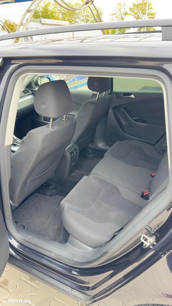 Volkswagen Passat Variant 2.0 TDI Comfortline DPF - 2