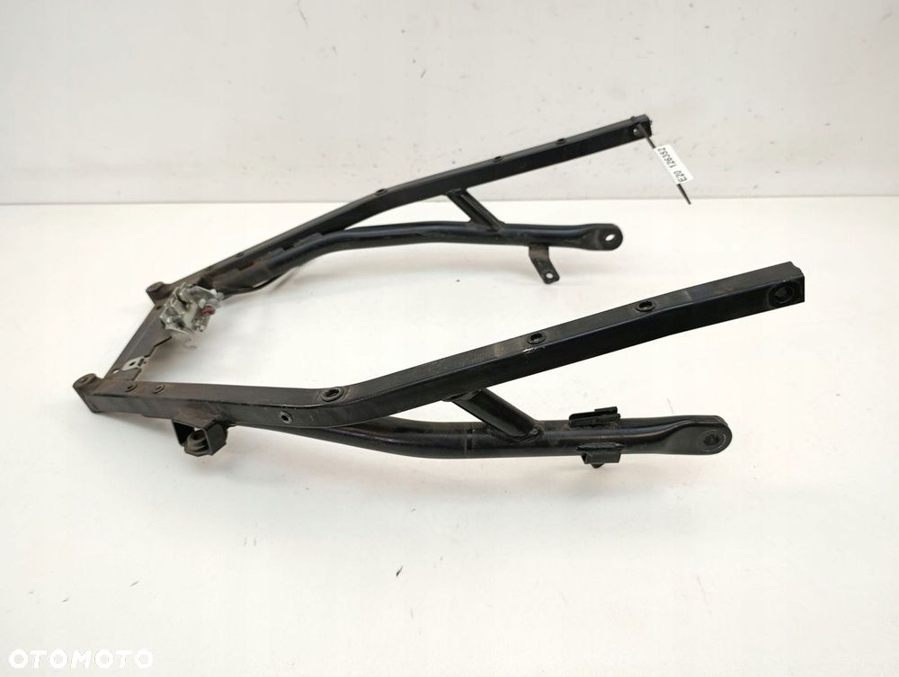 BMW C-EVOLUTION STELAŻ OGONA - 3