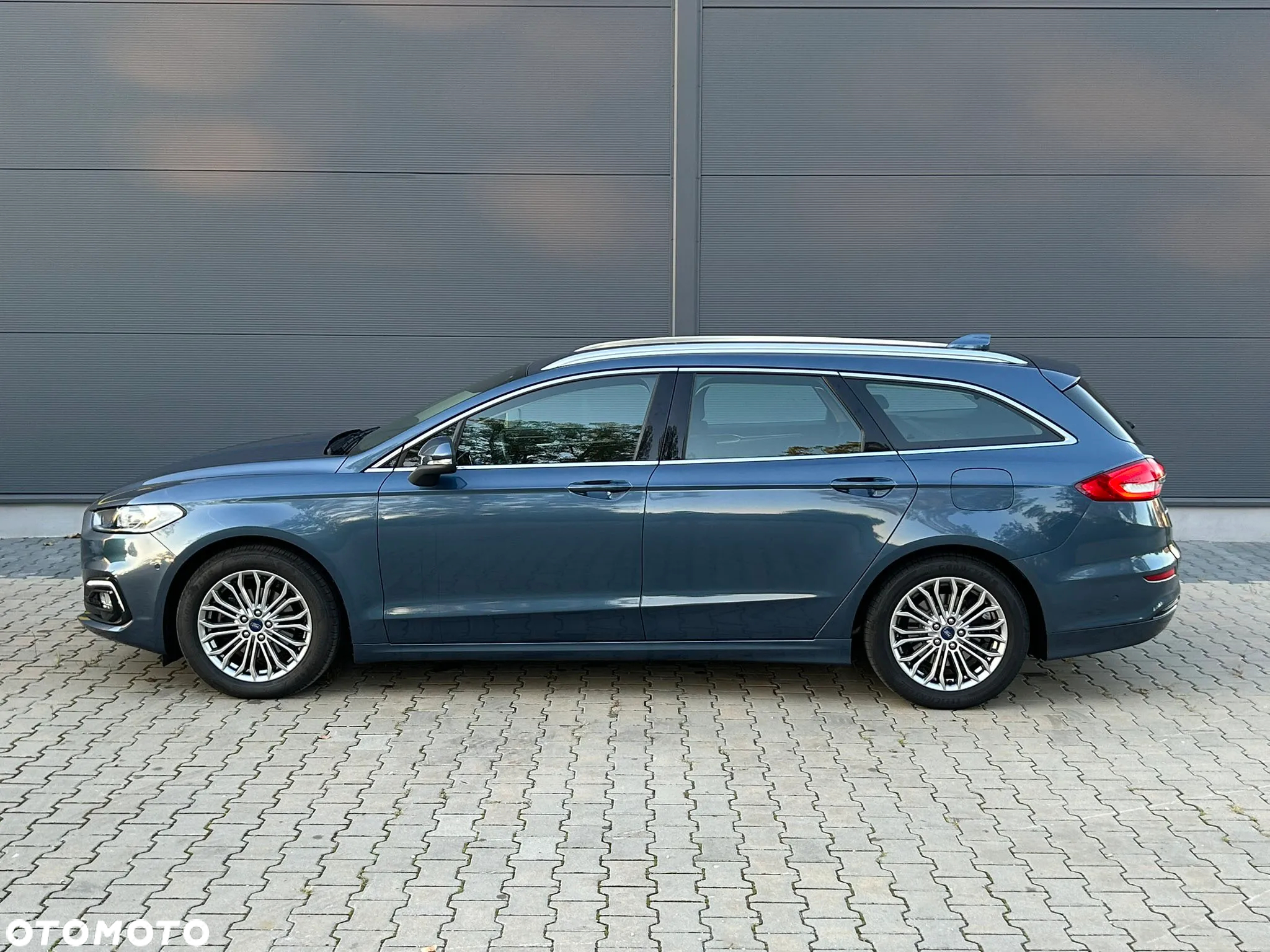 Ford Mondeo Turnier 2.0 Ti-VCT Hybrid Titanium - 8