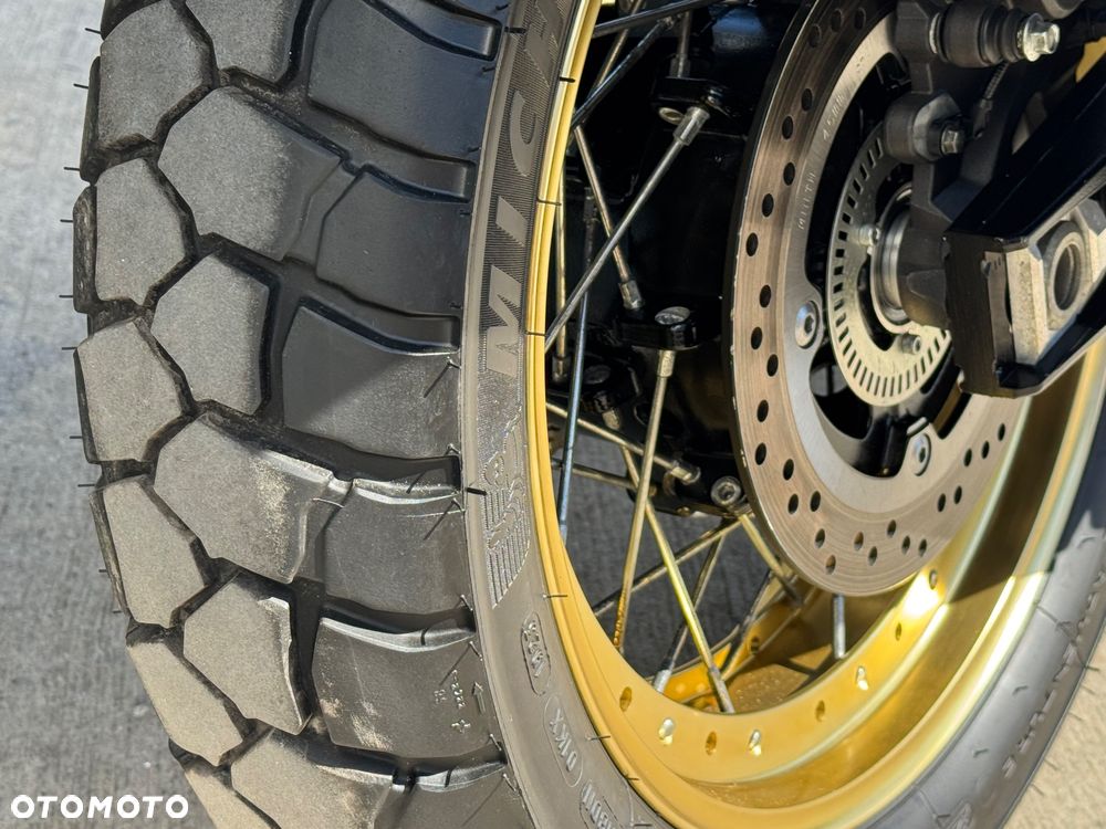 Suzuki V-STROM - 26