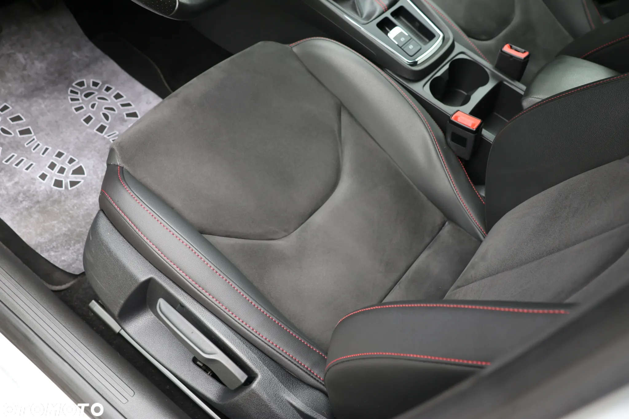 Seat Leon 1.4 TSI Start&Stop FR - 13