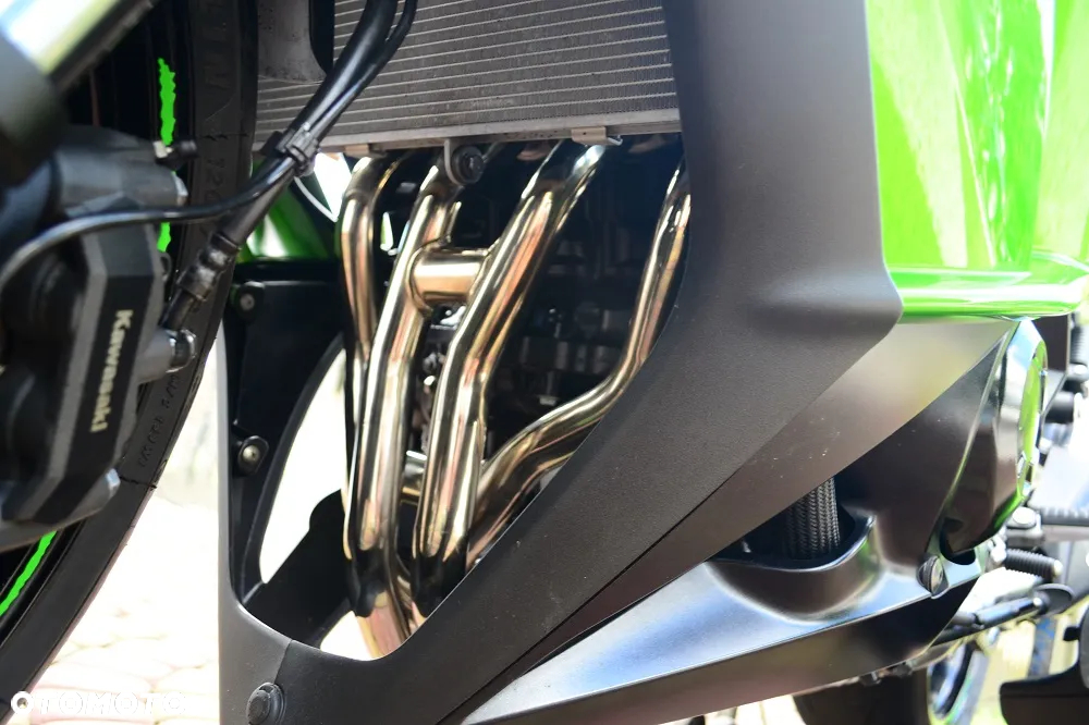 Kawasaki Ninja 1000 SX - 30