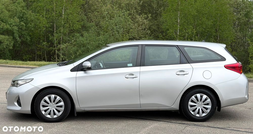 Toyota Auris 1.4 D-4D Life - 14