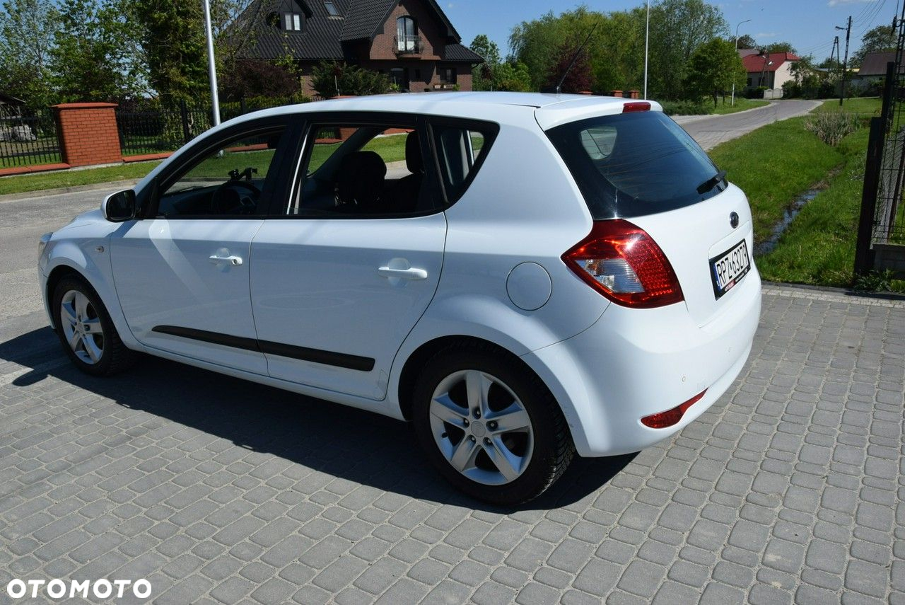 Kia Ceed 1.4 CVVT Spirit - 7