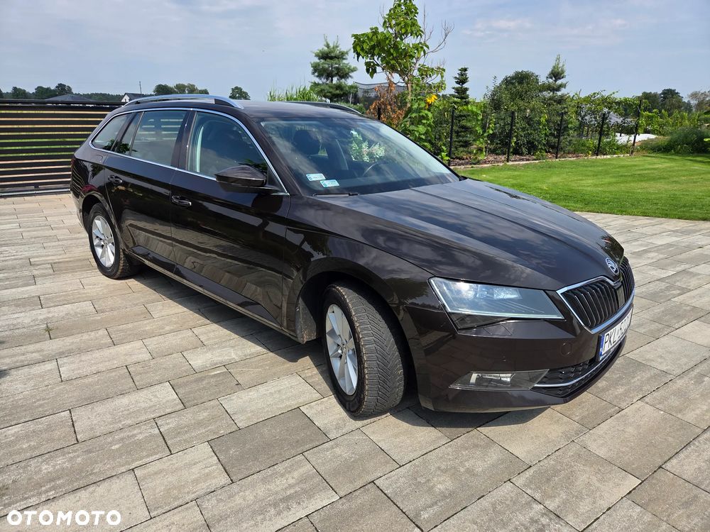Skoda Superb 2.0 TDI Ambition DSG - 1