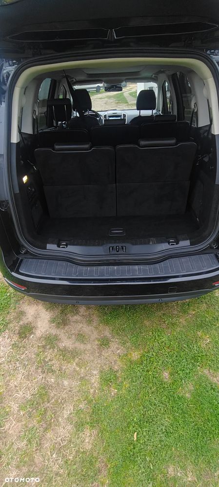 Ford Galaxy - 5