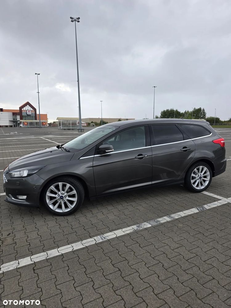 Ford Focus 2.0 TDCi SYNC Edition ASS PowerShift - 3