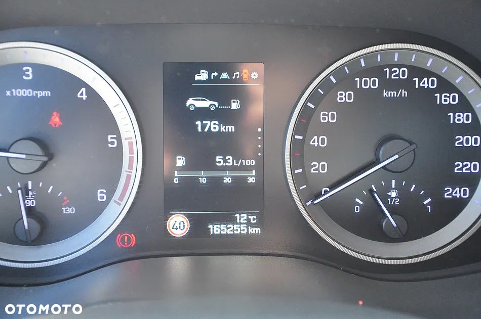 Hyundai Tucson 2.0 CRDI BlueDrive GO Plus 2WD - 25