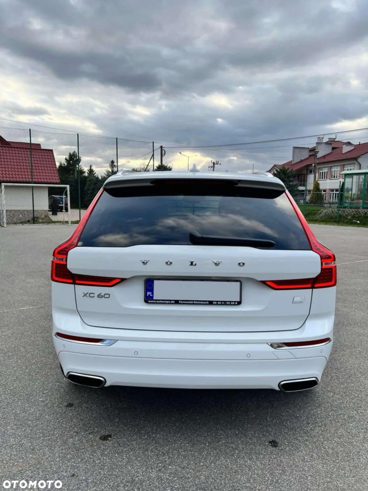 Volvo XC 60 T6 AWD Plug-In Hybrid Inscription - 3