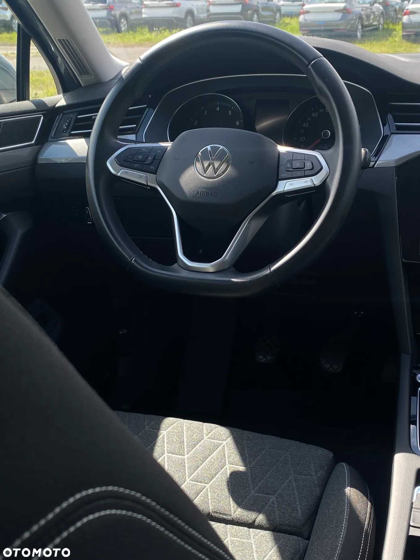 Volkswagen Passat 1.5 TSI EVO Business - 11