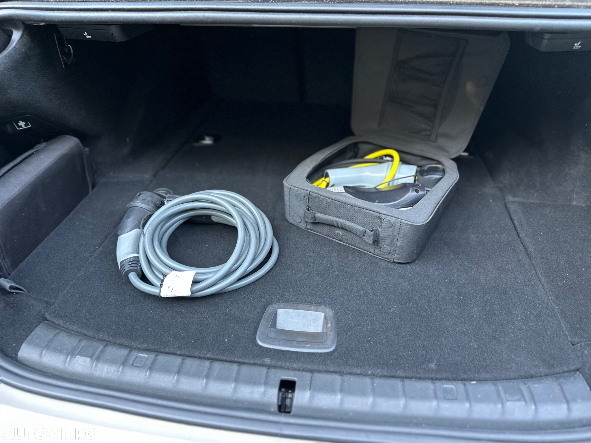 BMW Seria 5 - 36