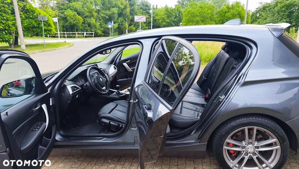 BMW Seria 1 120d Sport Line - 4