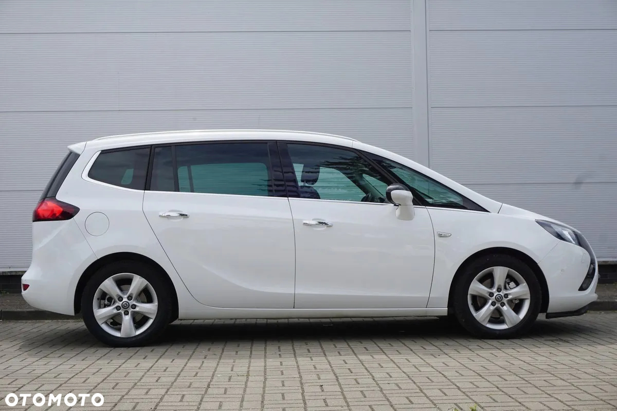 Opel Zafira - 20