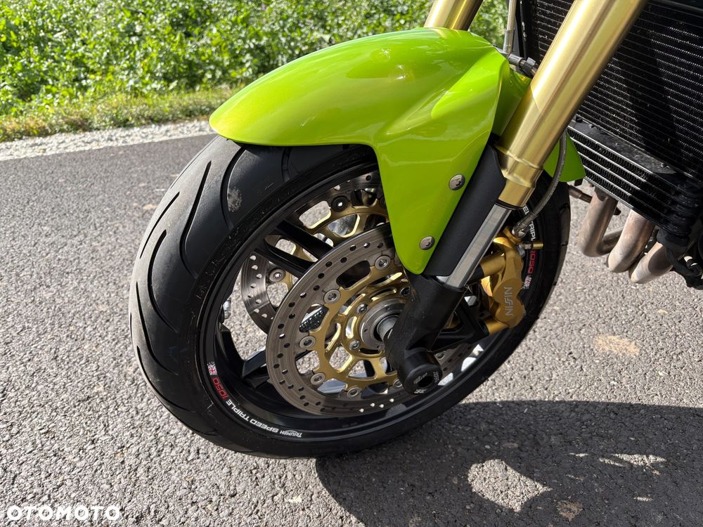 Triumph Speed Triple - 18