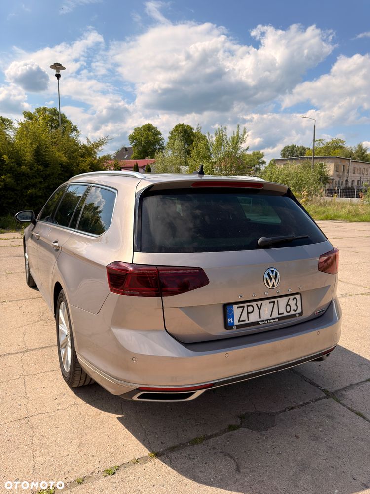 Volkswagen Passat 2.0 TDI SCR DSG 4Motion Business - 4