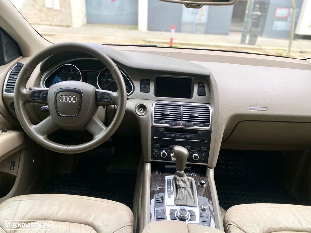 Audi Q7 3.0 TDI Tiptronic - 19