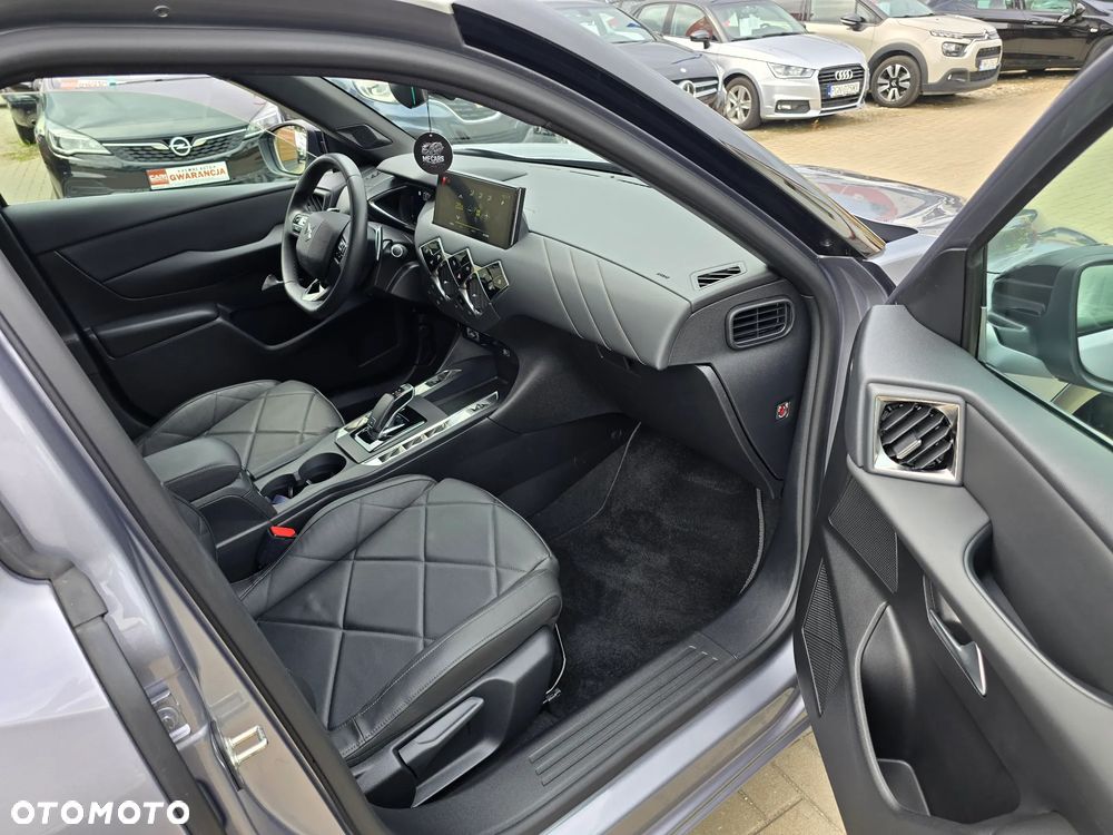 DS Automobiles DS 3 Crossback - 11