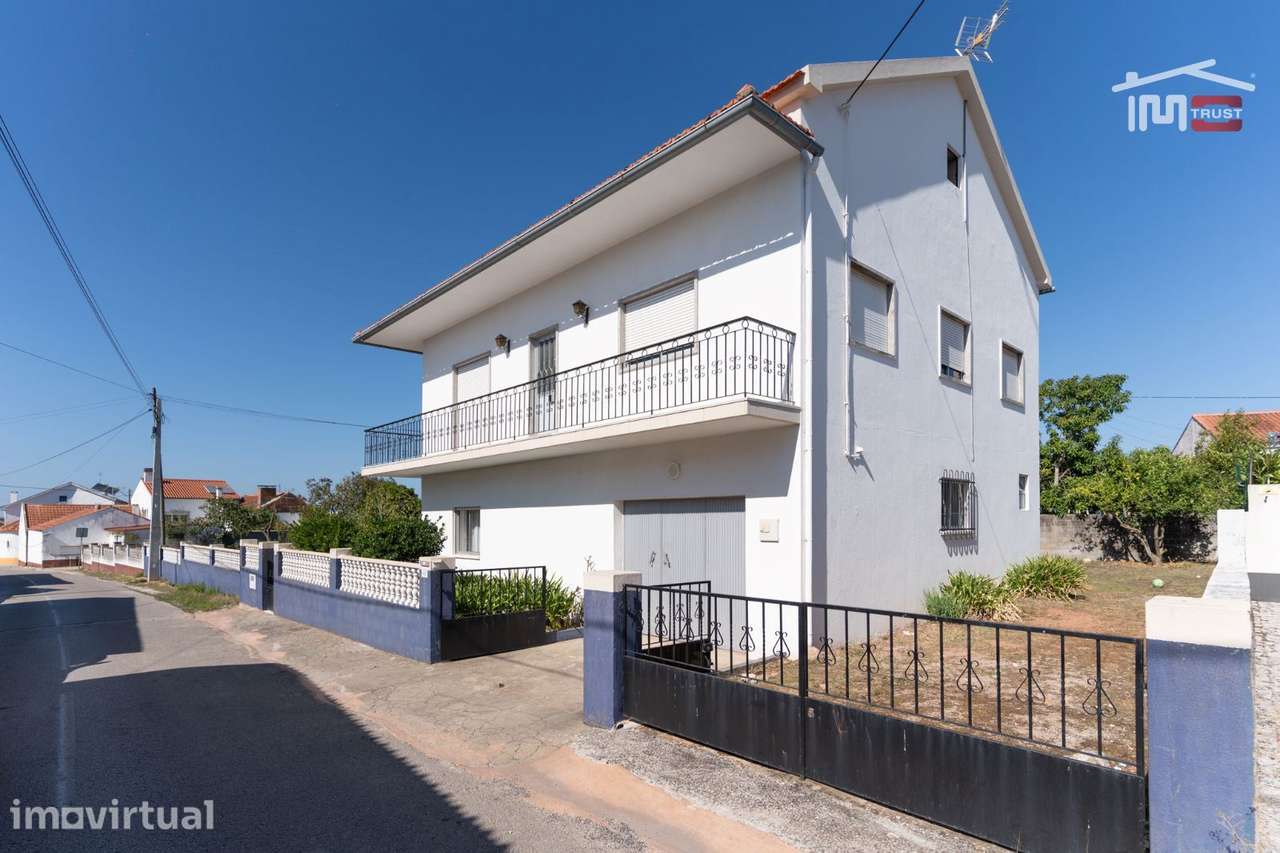Moradia T3, Pinheiro, Ourém - Grande imagem: 2/36