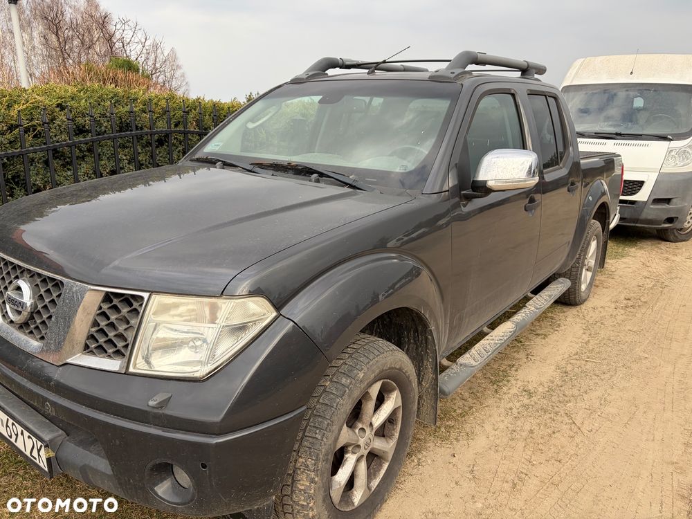 Nissan Navara - 2