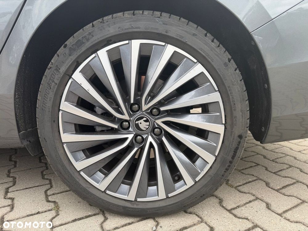 Skoda Superb 1.5 TSI Plug-in Hybrid L&K DSG - 31
