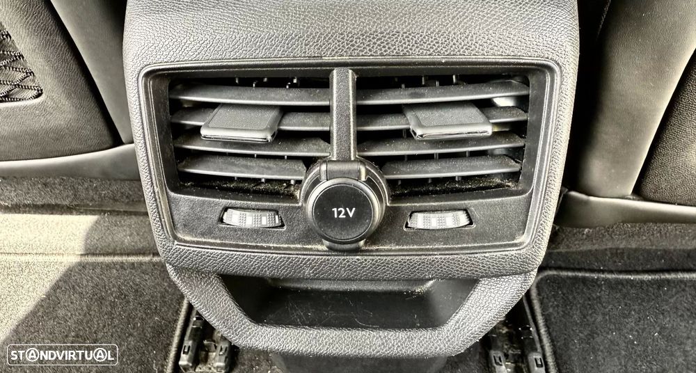 Peugeot 3008 PureTech 130 Stop & Start GPF EAT8 Crossway - 52