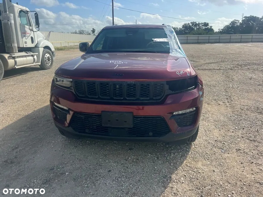 Jeep Grand Cherokee - 3