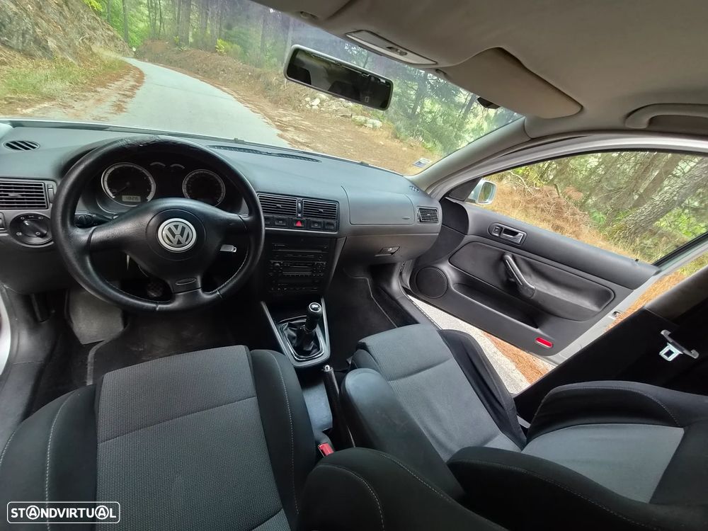 VW Golf Variant - 5
