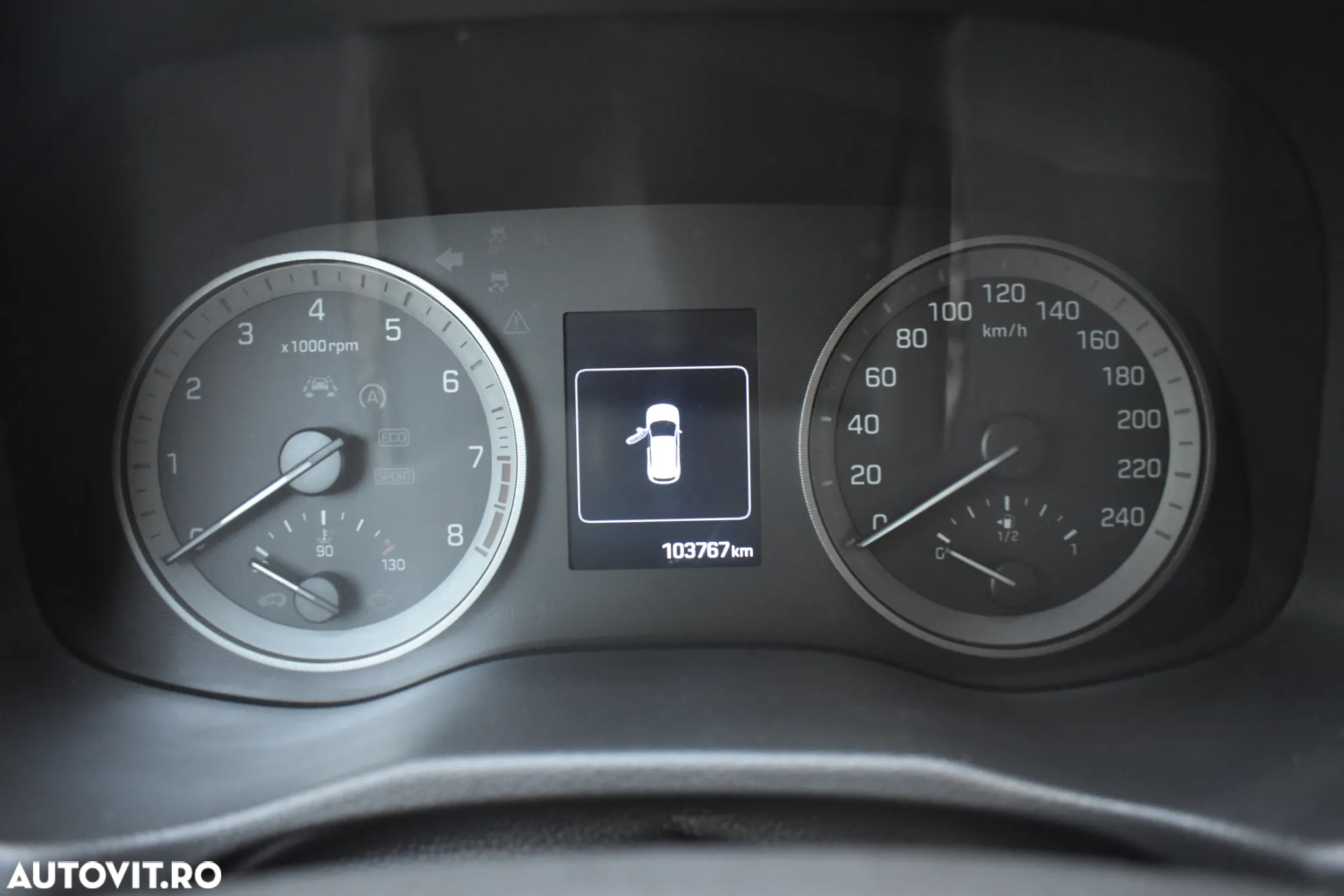Hyundai Tucson 1.6 GDI 2WD 6MT Style - 12