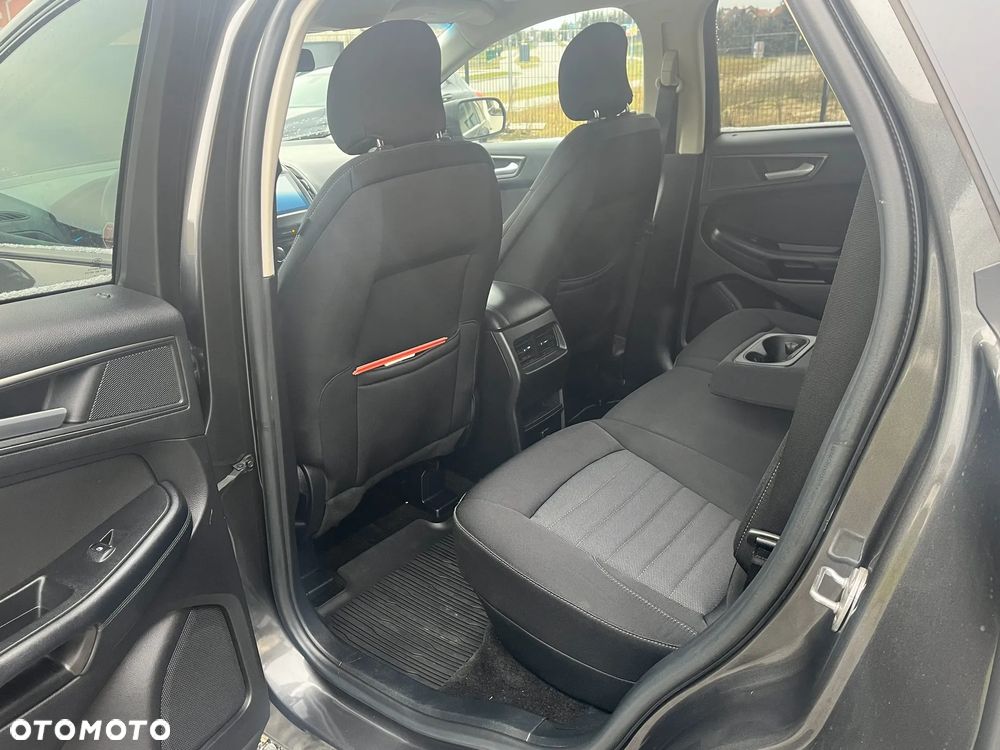 Ford Edge - 19