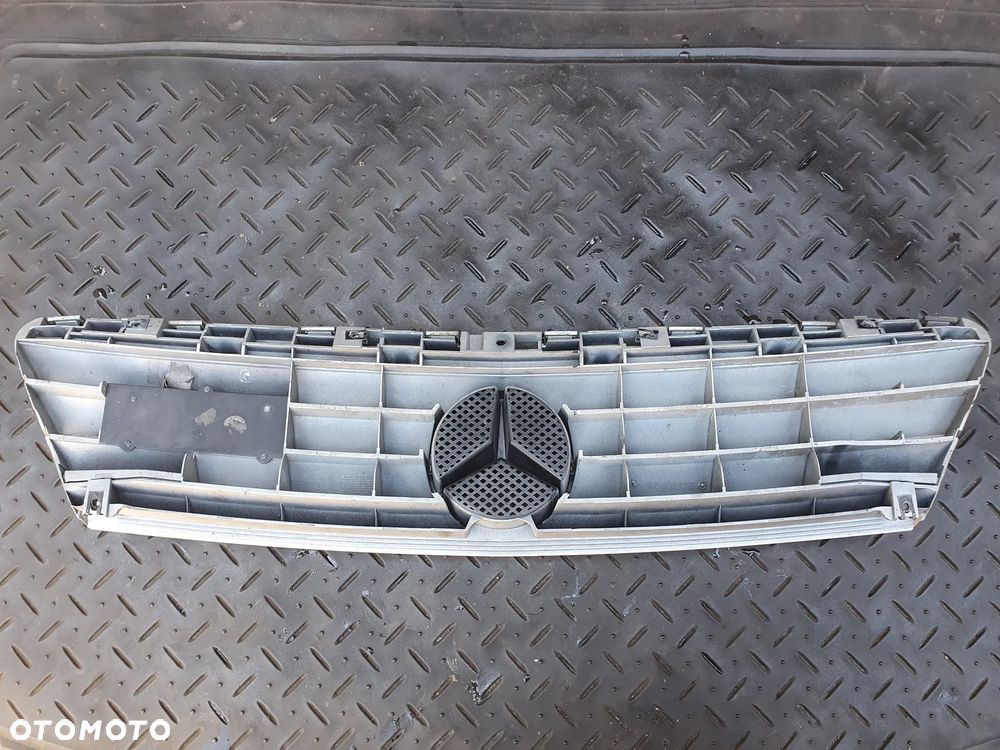 GRILL ATRAPA MERCEDES A  KLASA W168 LIFT  A1688801283 - 4