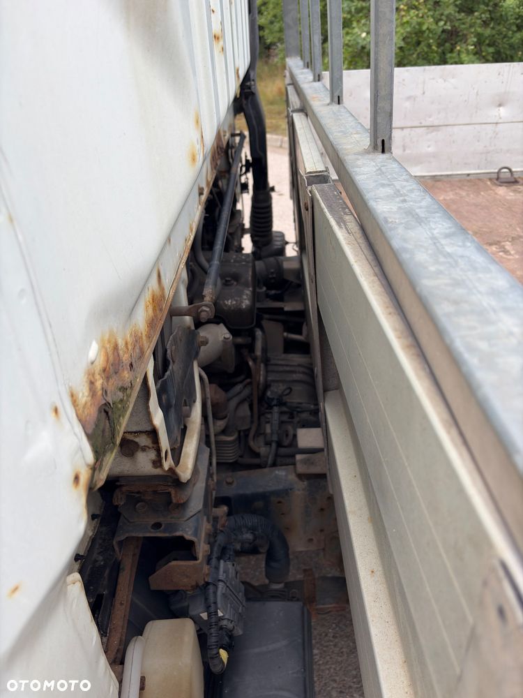 Mitsubishi Fuso Canter - 9