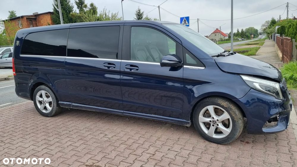 Mercedes-Benz Klasa V 300 d Extralang 9G-TRONIC Avantgarde Edition - 4