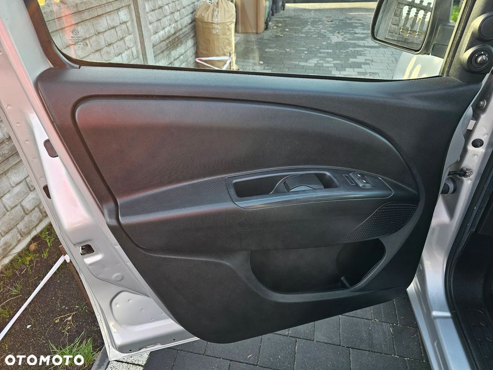 Opel Combo Tour L1H1 - 10