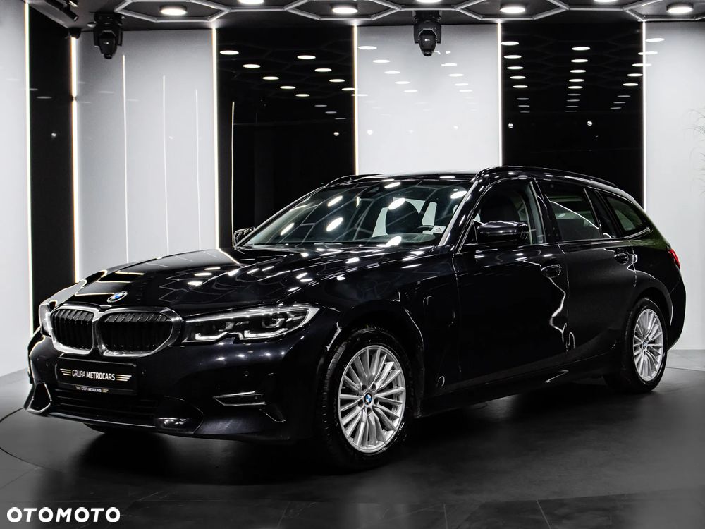 BMW Seria 3 330e xDrive Sport Line - 2