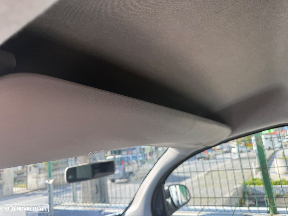 Renault KANGOO 1.5 DCI GPS - 43