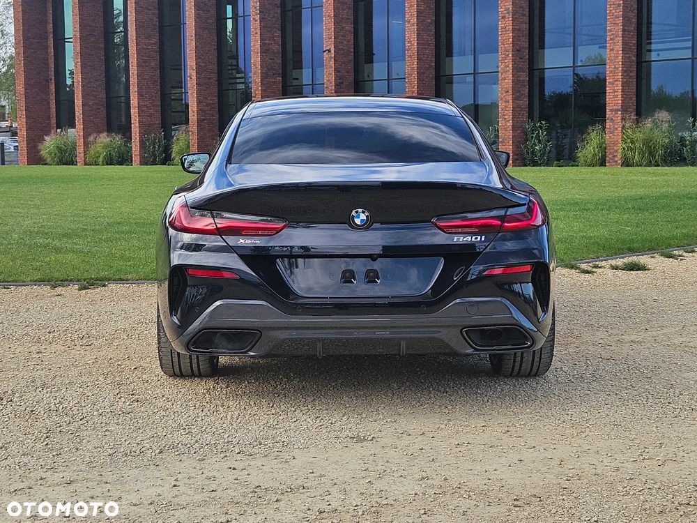 BMW Seria 8 840i xDrive - 7