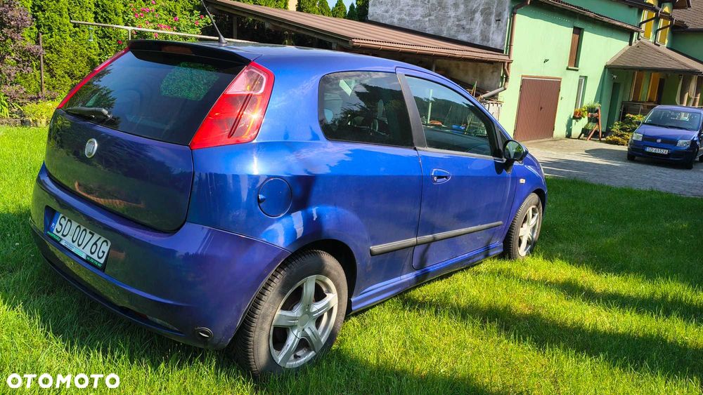 Fiat Grande Punto - 3