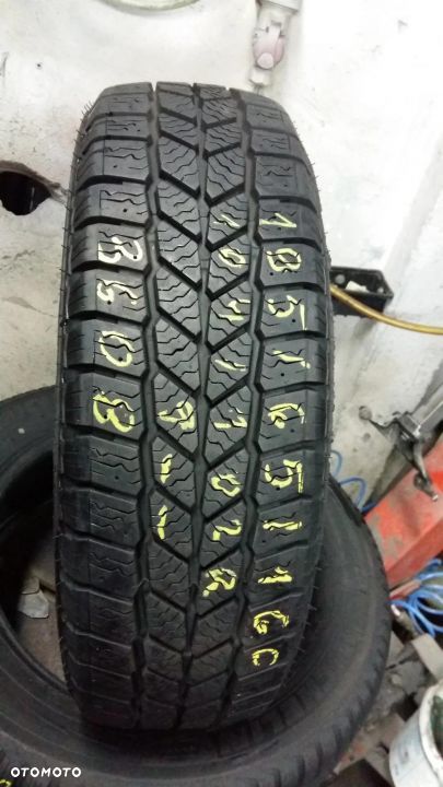 195/65/16C Goodyear cargo ultragrip - 1