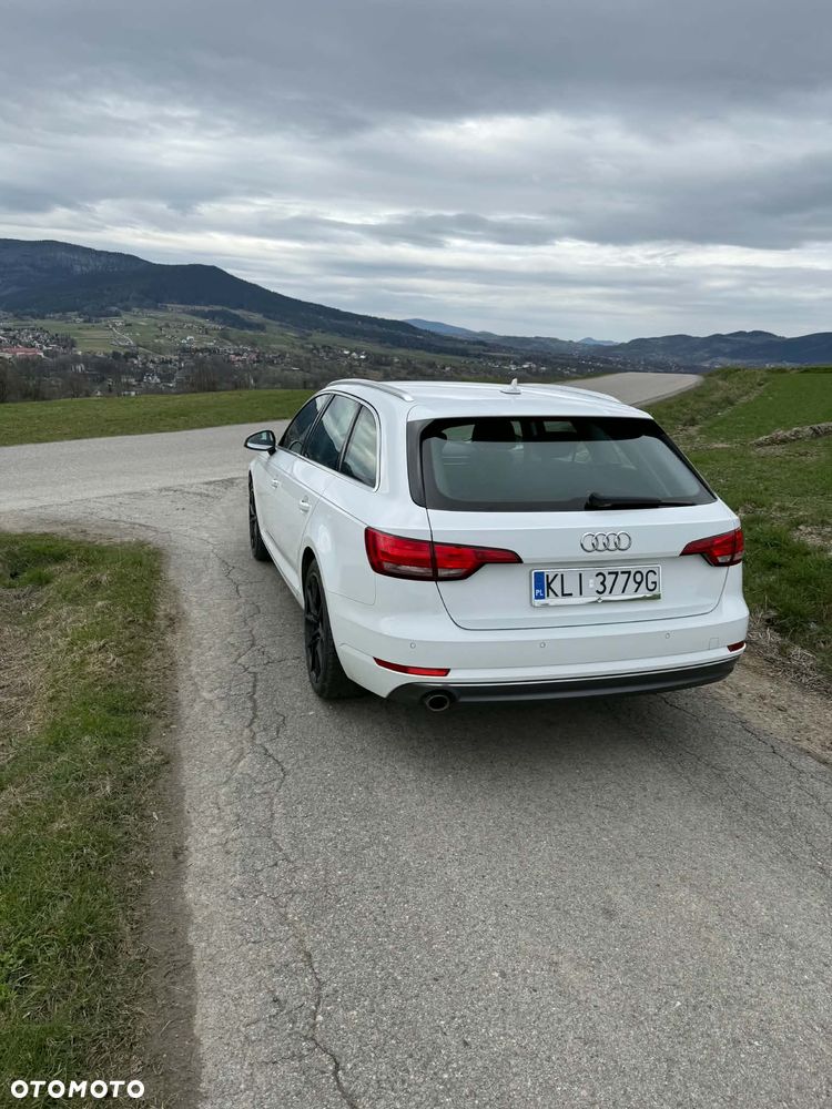 Audi A4 Avant 2.0 TDI S tronic - 10