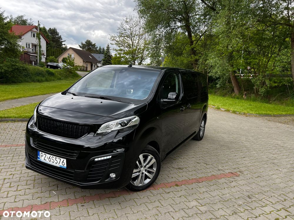 Peugeot Traveller - 1