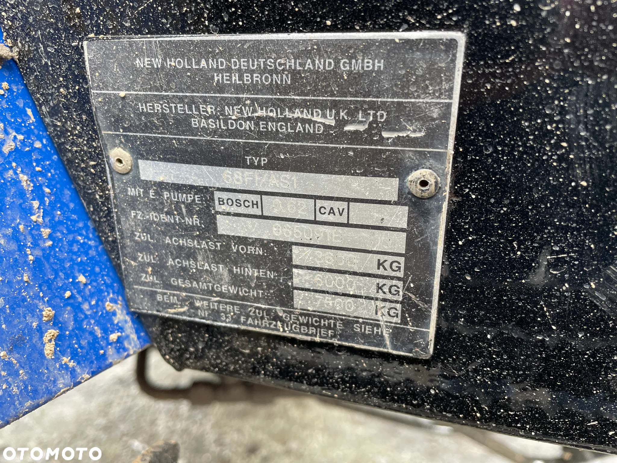 New Holland M100 - 13