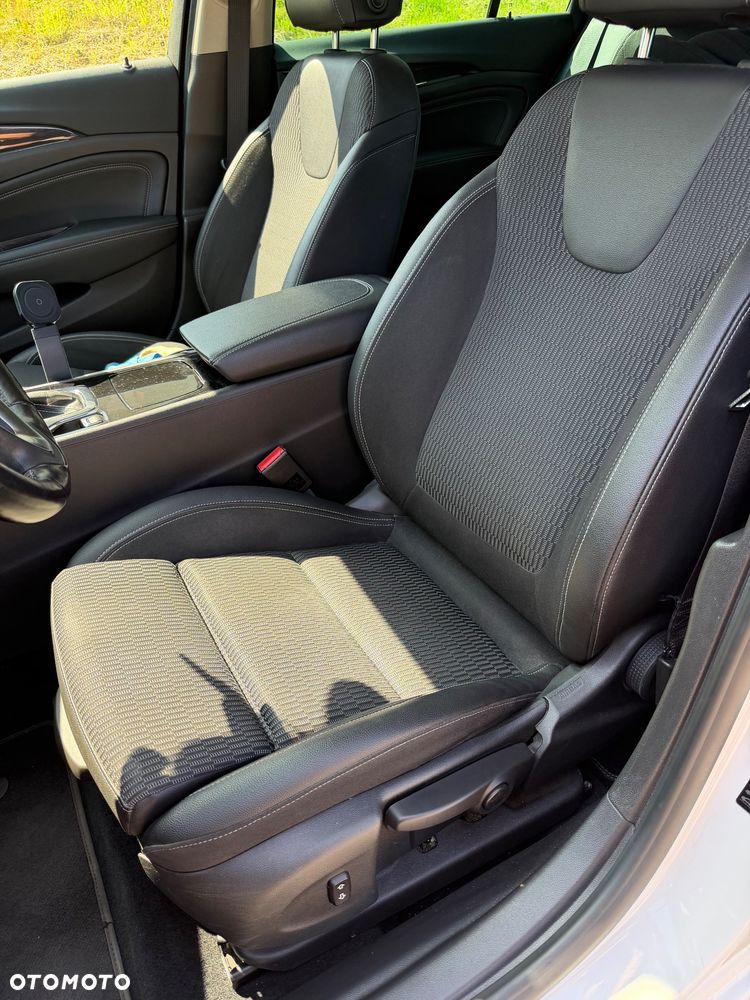 Opel Insignia 1.5 T Elite S&S - 15