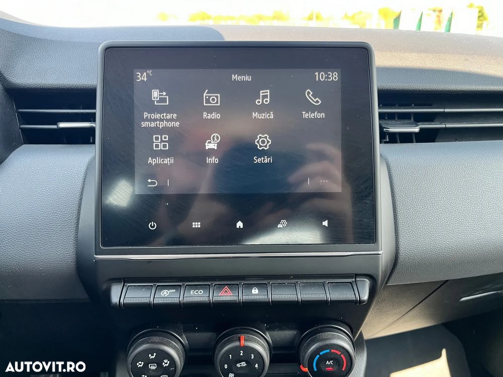 Renault Clio - 21
