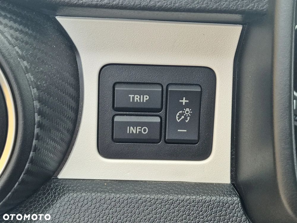 Suzuki Ignis 1.2 SHVS Premium CVT - 12