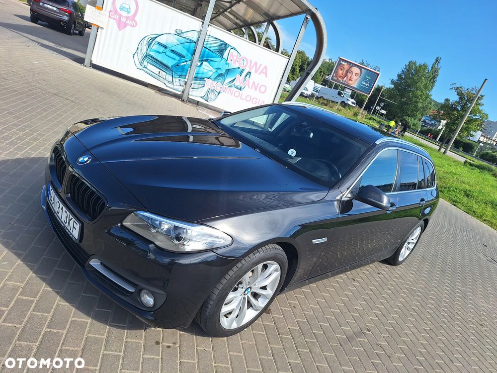 BMW Seria 5 525d - 1