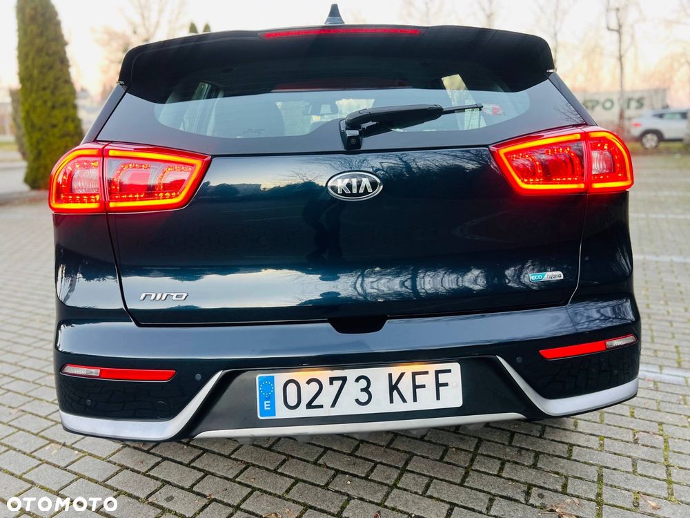 Kia Niro 1.6 GDI Hybrid L - 9