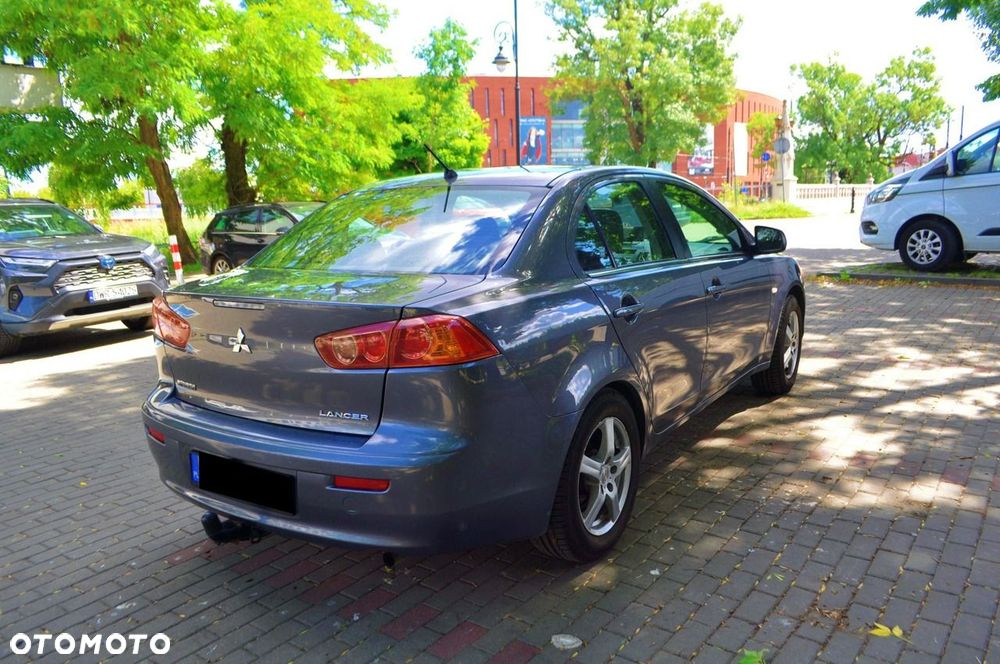 Mitsubishi Lancer - 4
