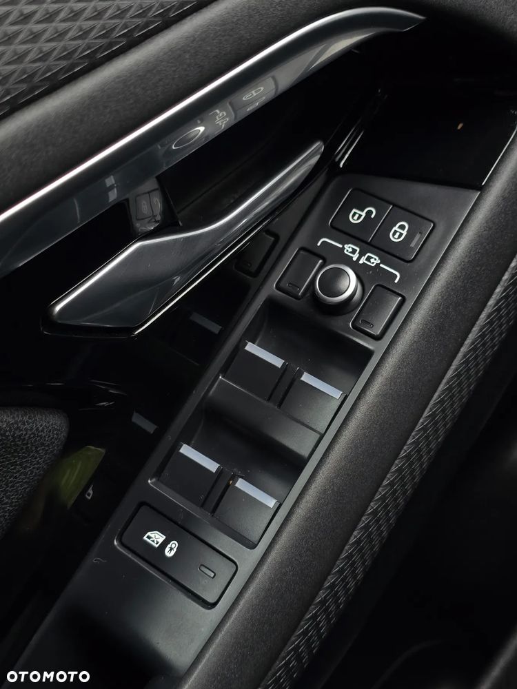 Land Rover Range Rover Evoque D150 R-Dynamic HSE - 30