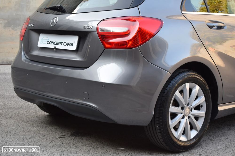 Mercedes-Benz A 180 CDI 7G-DCT Urban - 33