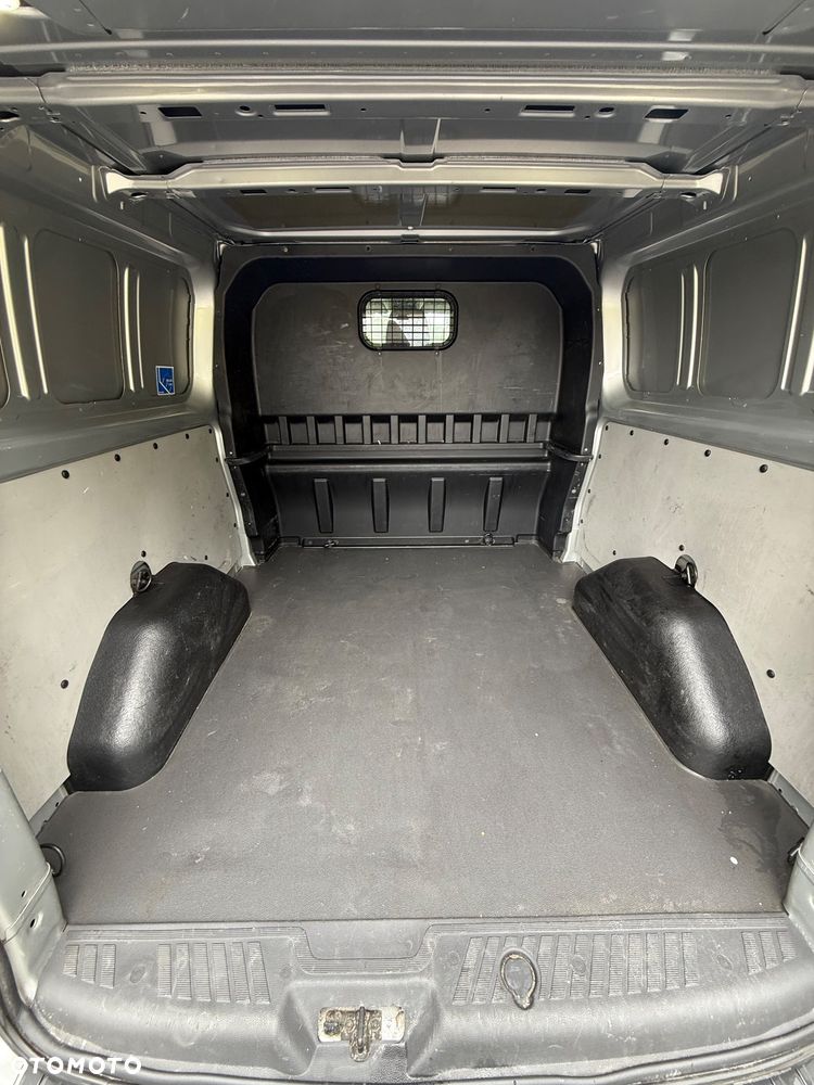 Ford Transit Custom - 17